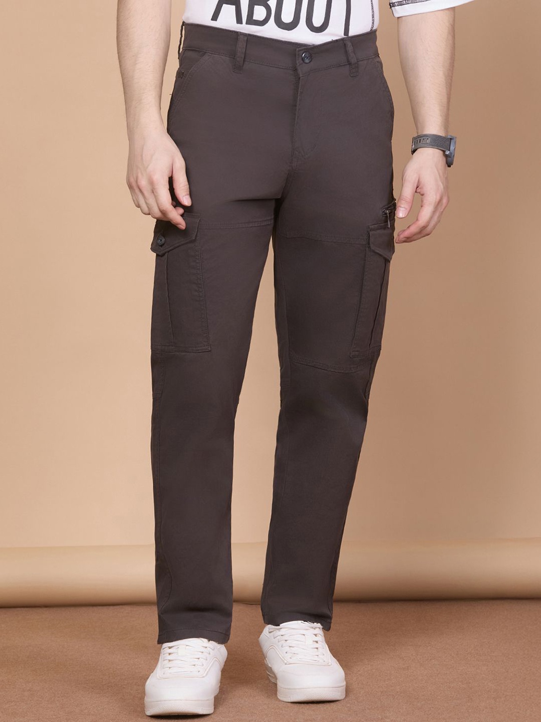 

Hence Men Relaxed Easy Wash Cargos Trousers, Grey melange