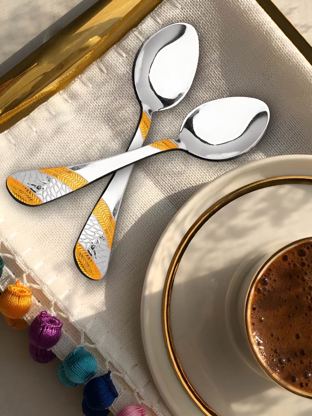 

Parage 6 Pieces Silver-Toned & Gold Toned Stainless Steel Tea Spoon