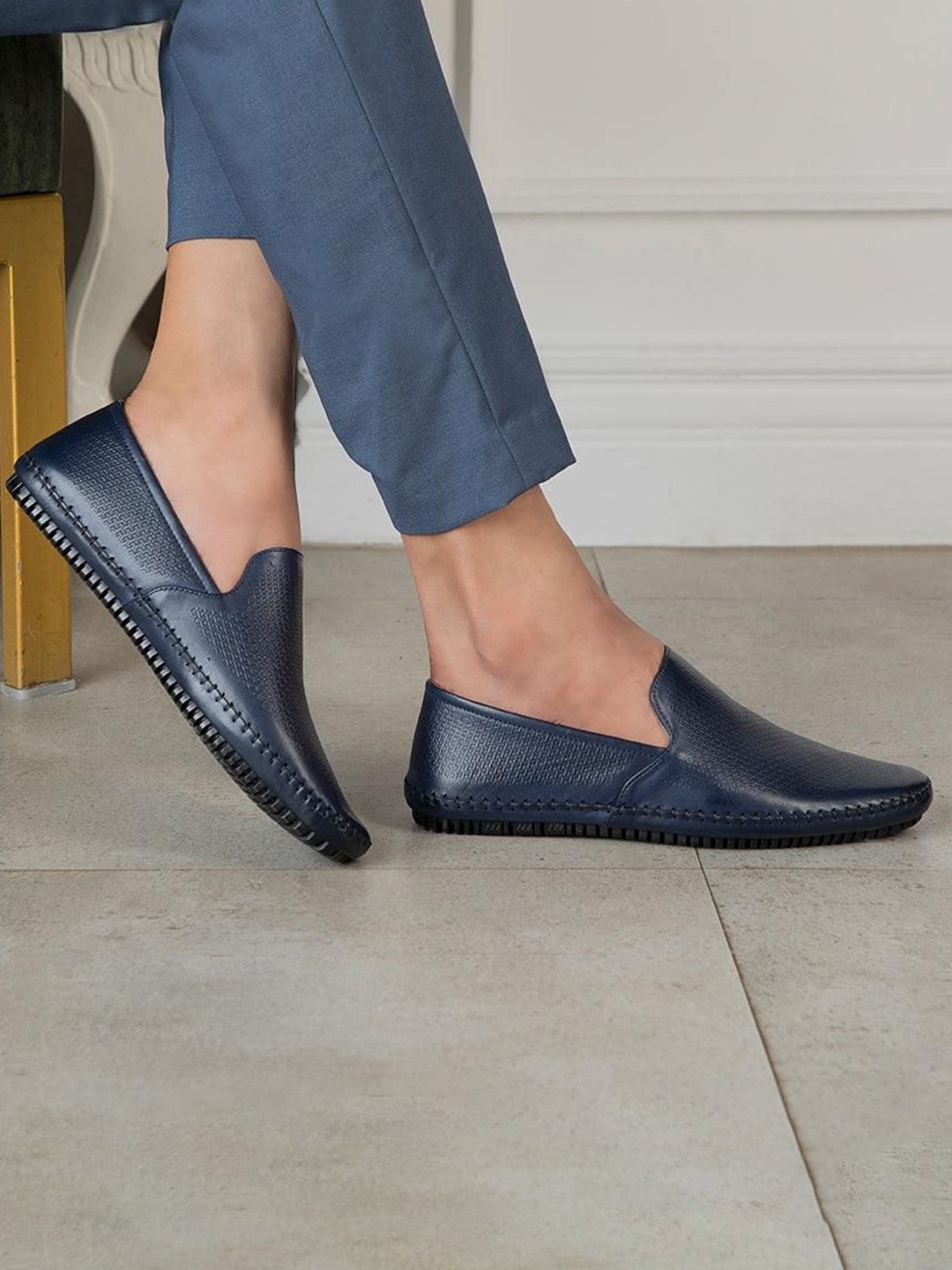

Tresmode The Kslip Blue Men's Leather Loafers