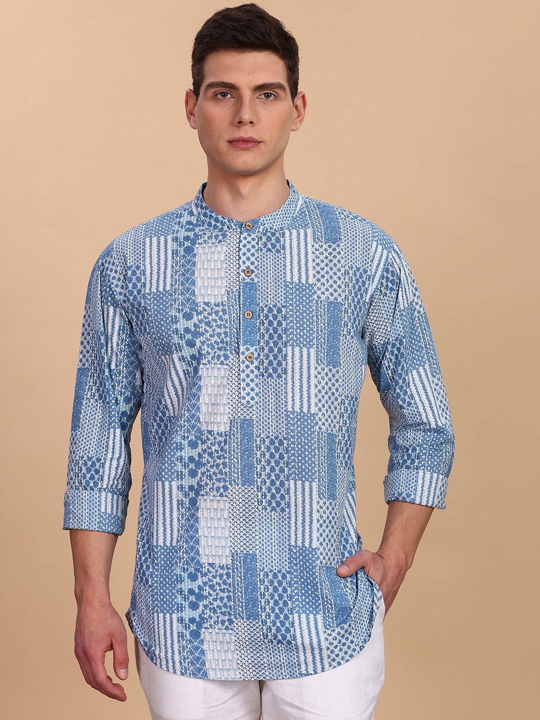

Anouk Abstract Printed Thread Work Cotton Short Kurta, Blue
