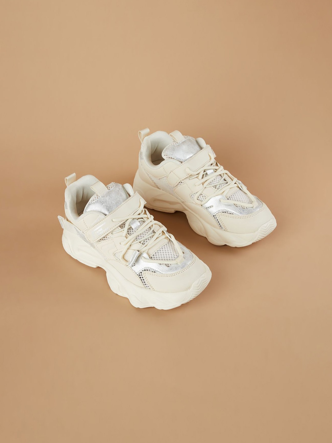 

Fame Forever by Lifestyle Girls Sneakers, Beige