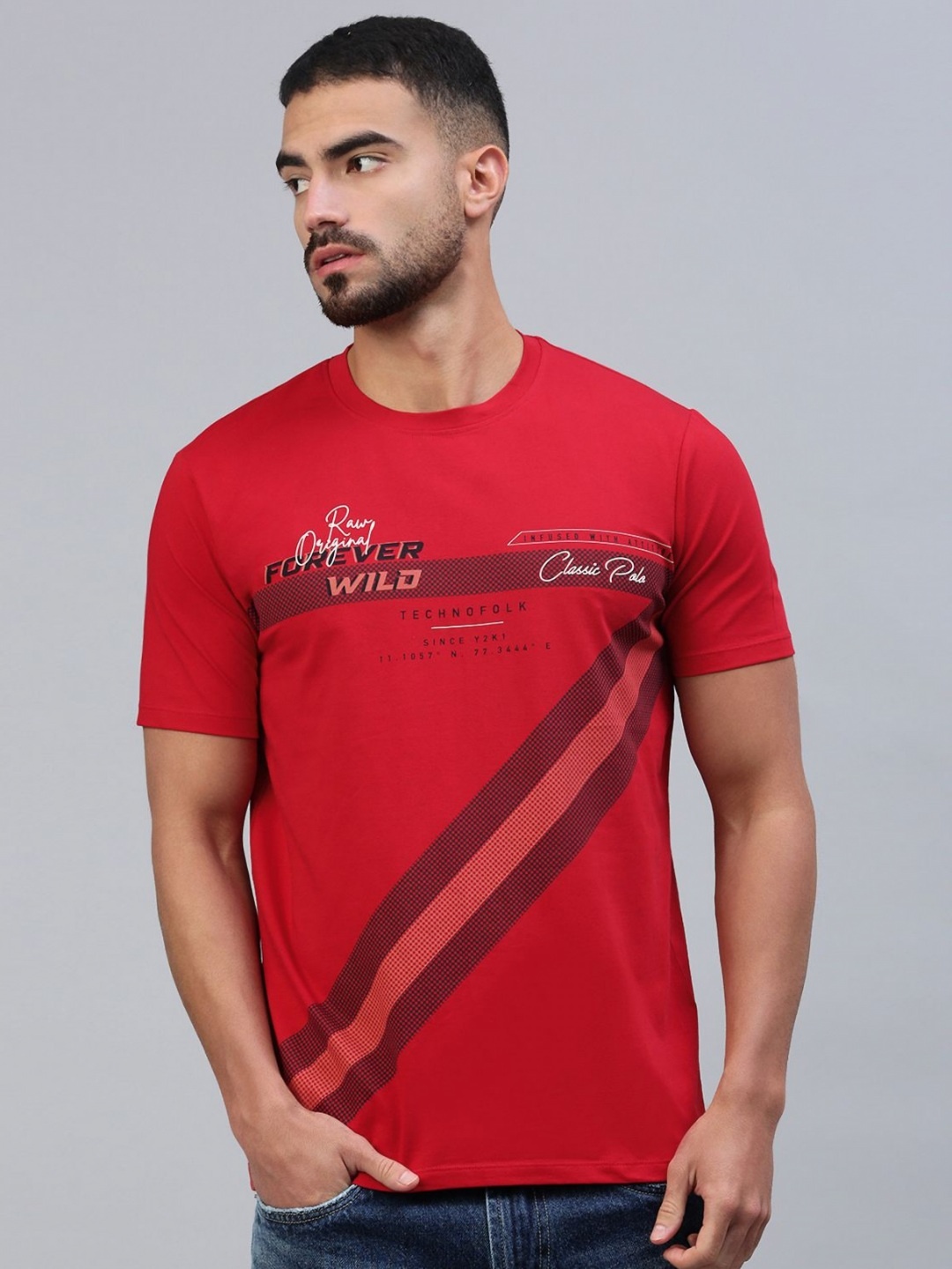 

Classic Polo Men Typography Printed Slim Fit T-shirt, Red