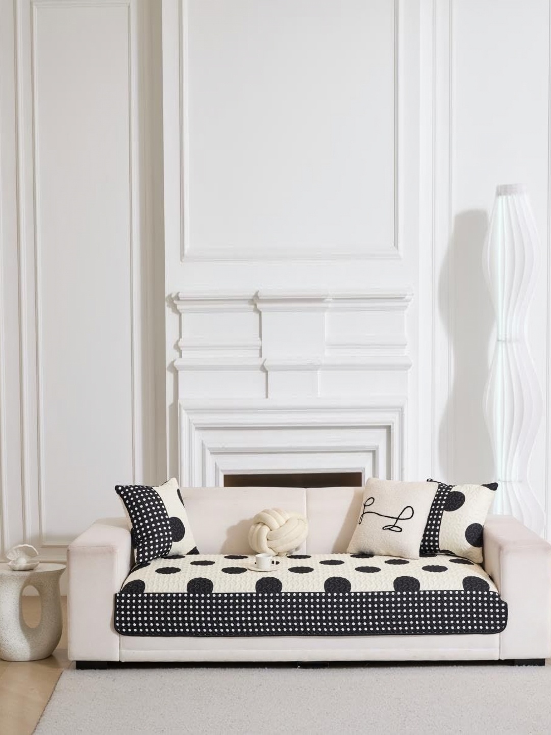 

HomeCloud Black & White Printed Cotton 1 Seater Premium Anti Slip Sofa Cover