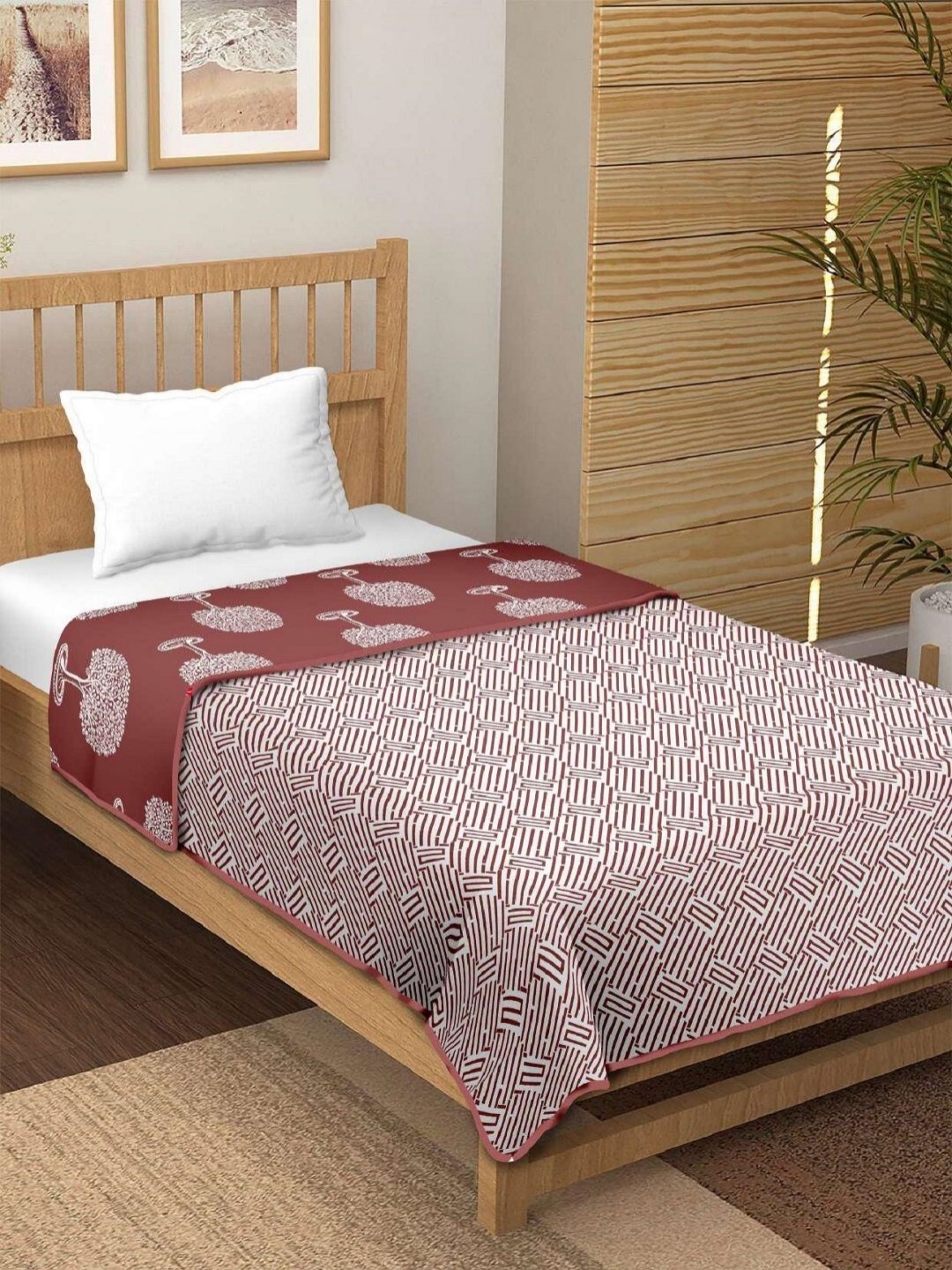 

CHICERY Maroon & White Floral Printed AC Room 210 GSM Cotton Single Bed Dohar