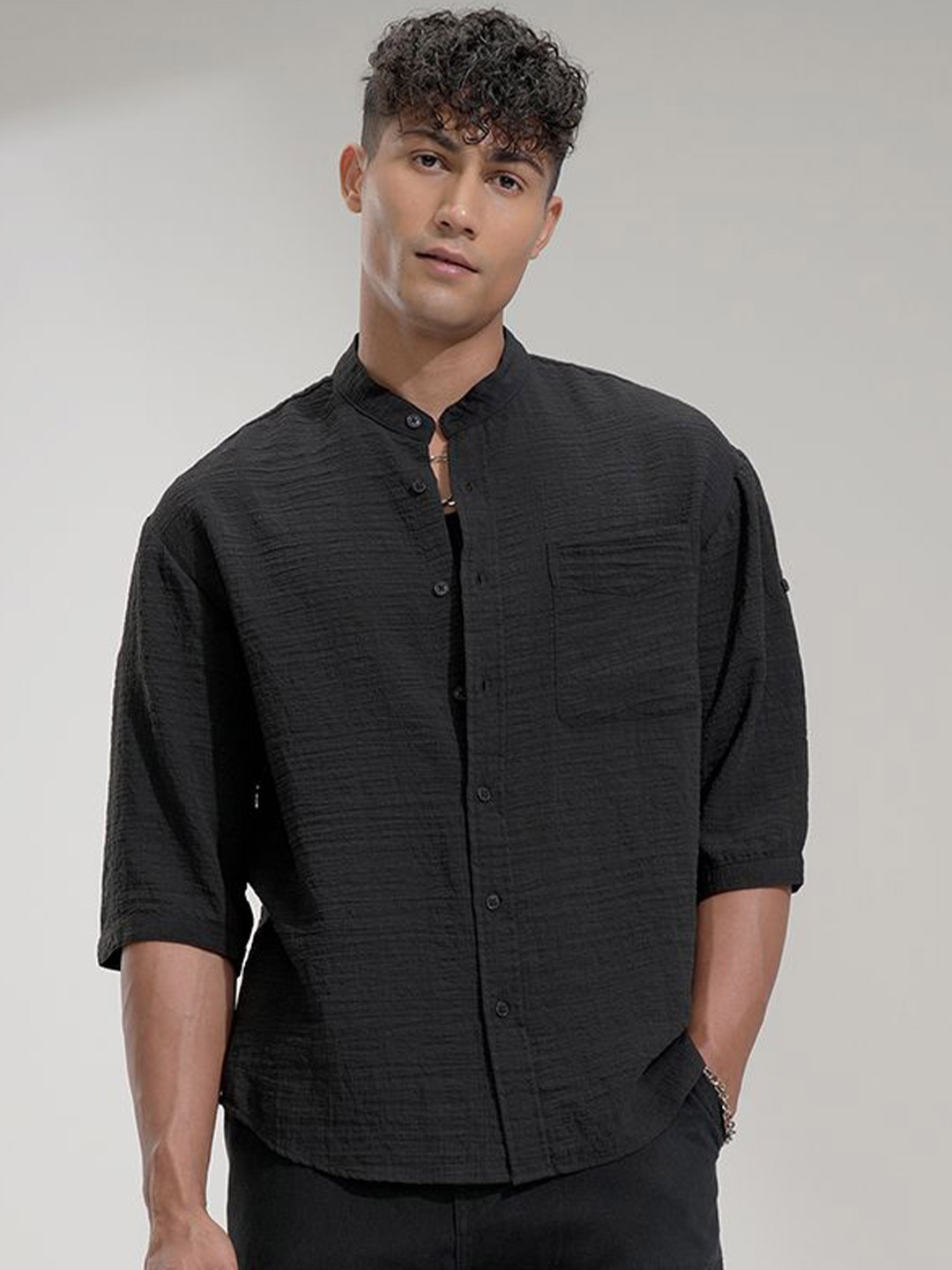 

HIGHLANDER Men Comfort Opaque Casual Shirt, Black
