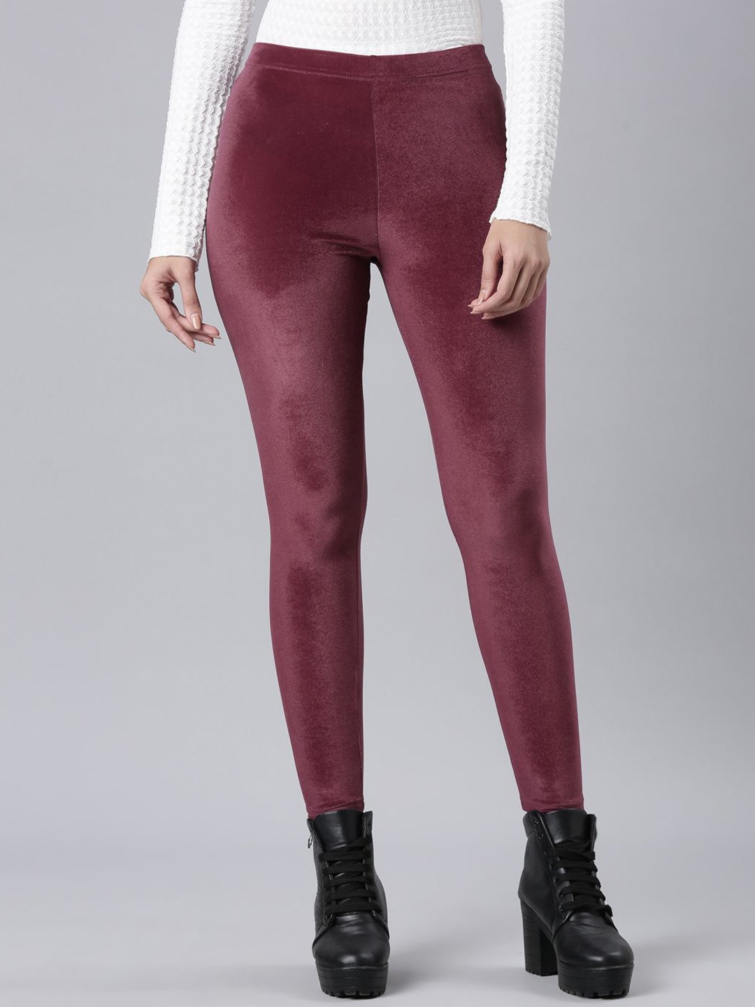 

Go Colors Mid Rise Velour Jeggings, Maroon