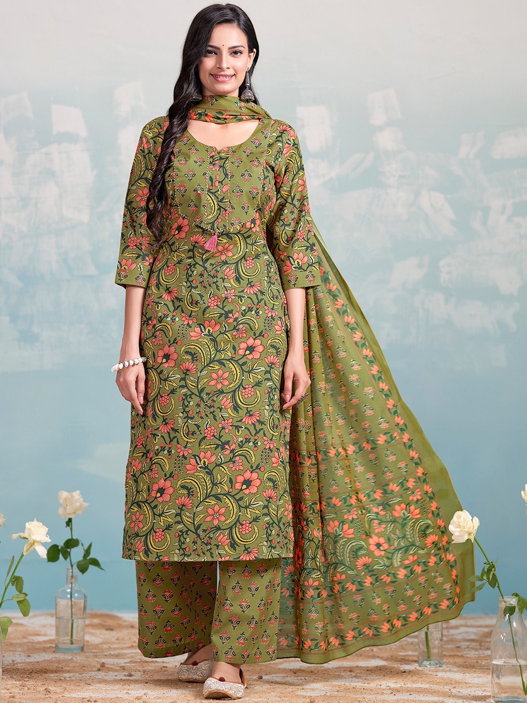 

MOJILAA Floral Printed Sequinned Straight Kurta with Palazzos & Dupatta, Green