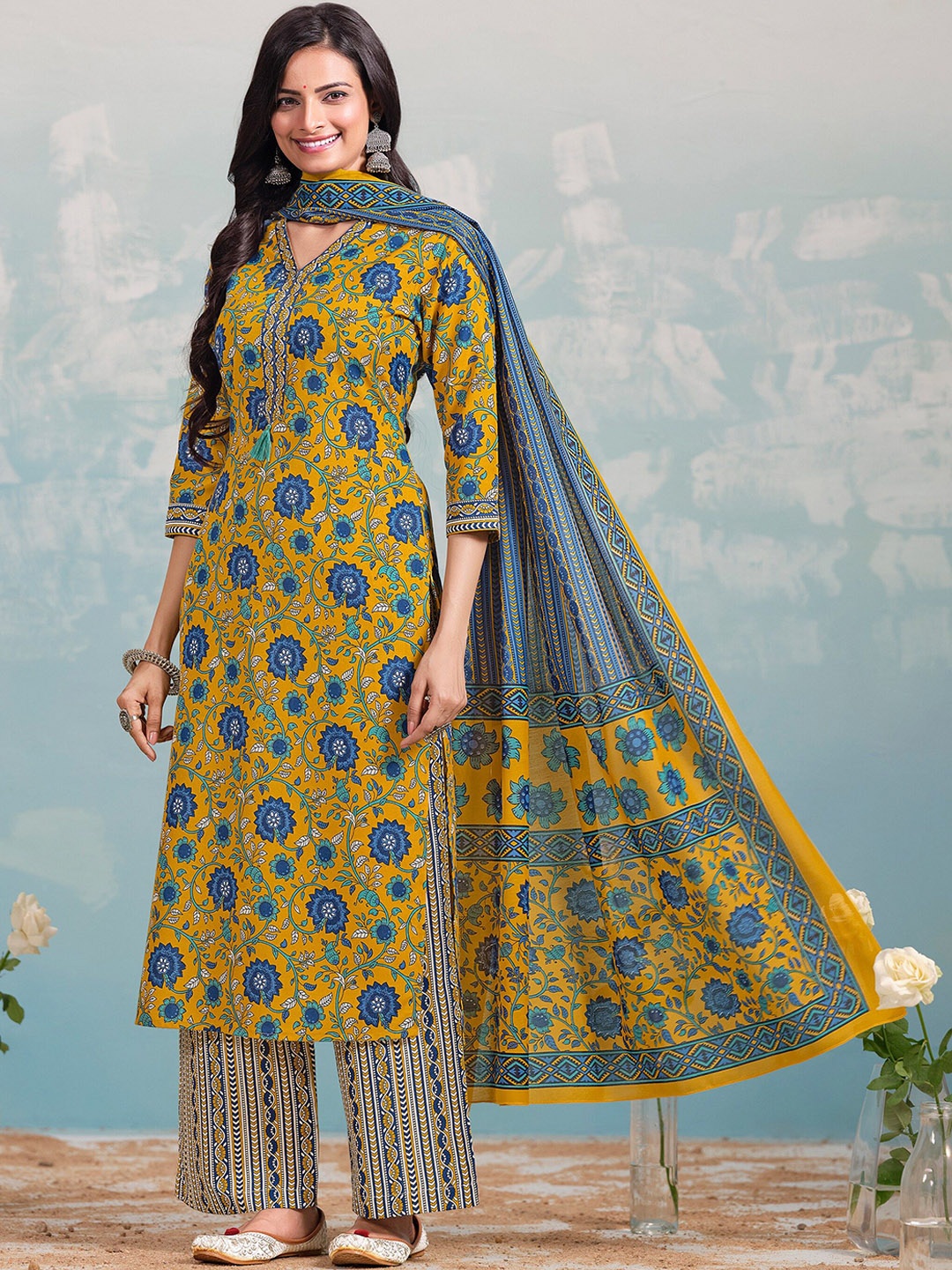 

MOJILAA Floral Printed Straight Kurta with Palazzo & Dupatta, Yellow
