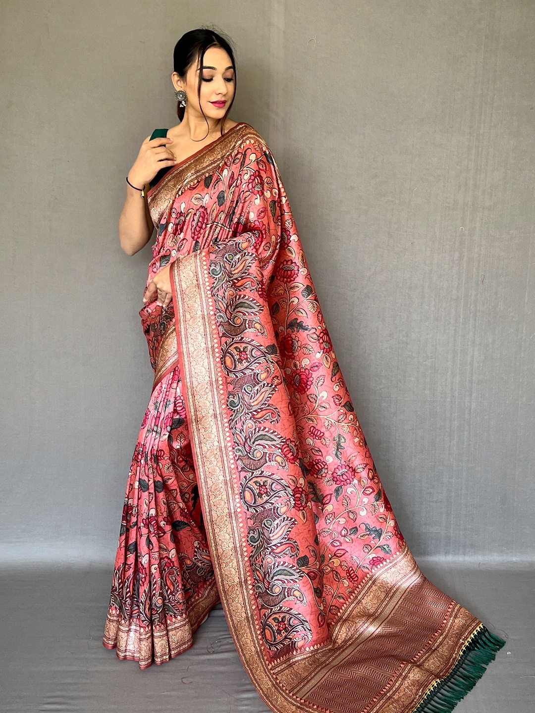 

Anouk Woven Design Zari Silk Blend Saree, Pink