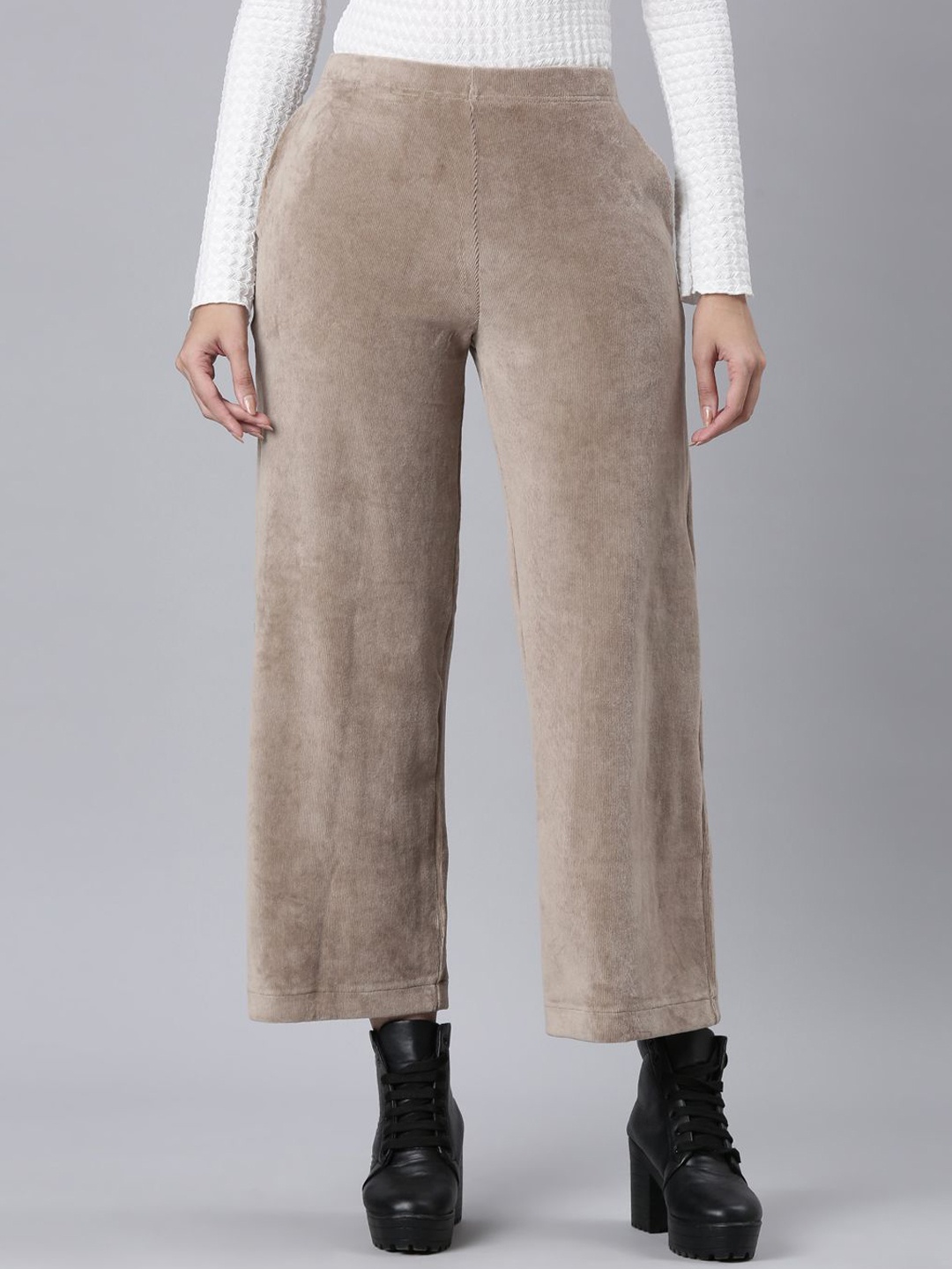 

Go Colors Women Relaxed Trousers, Brown