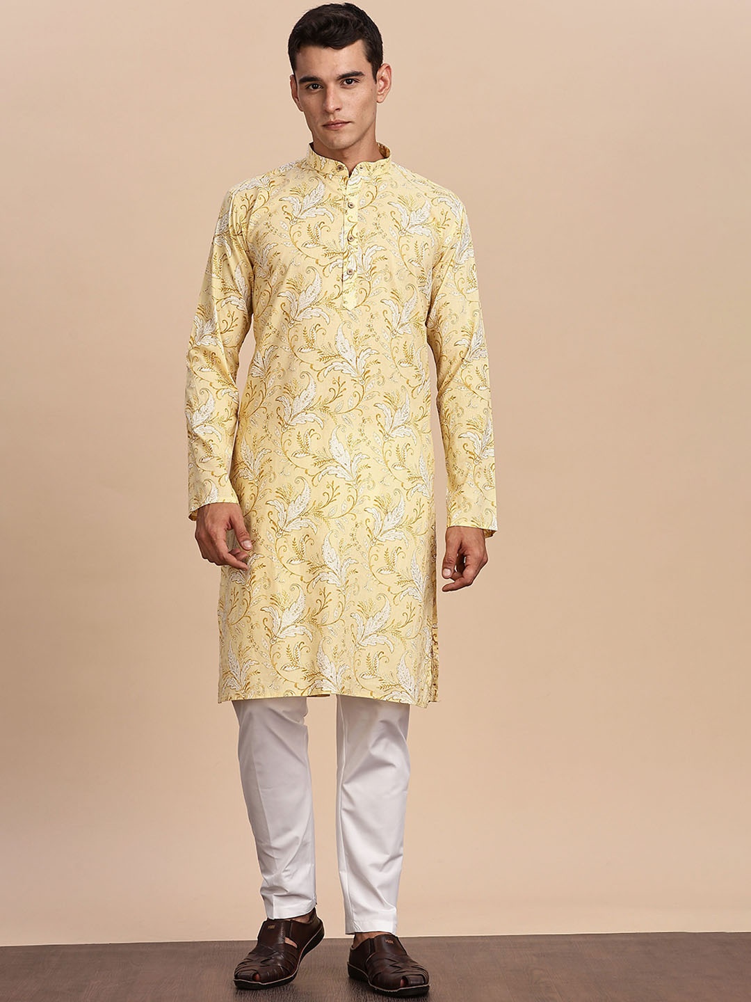 

Anouk Floral Printed Mandarin Pure Cotton Straight Kurta, Yellow
