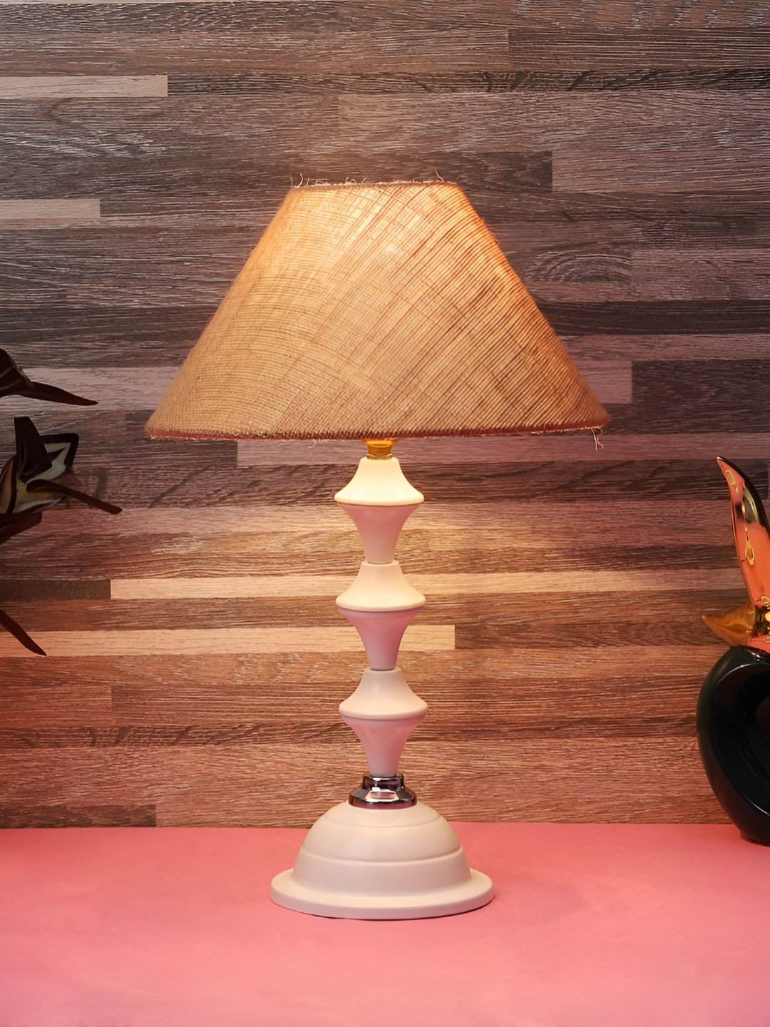 

BrightDaisy Beige & White Metal Frusturical Shaped Table Lamp