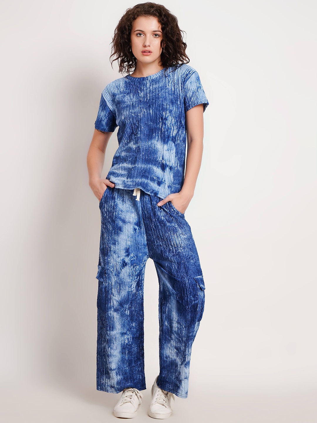 

Lugo Tie & Dyed Short Sleeves Round Neck T-Shirt & Trousers, Blue