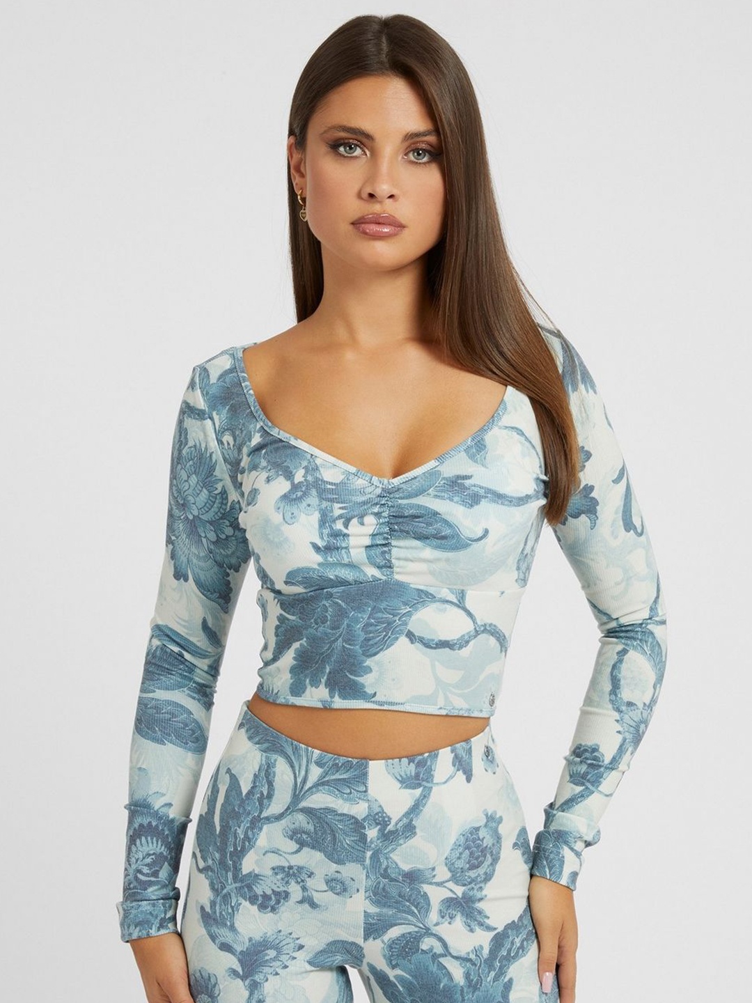 

GUESS Floral Print Sweetheart Neck Top, Blue