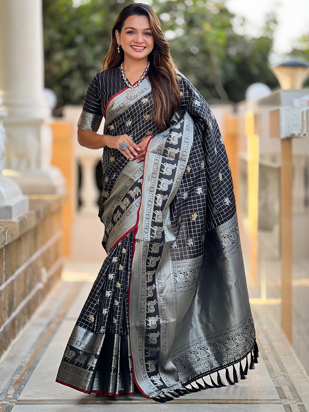 

Anouk Woven Design Zari Silk Blend Saree, Black