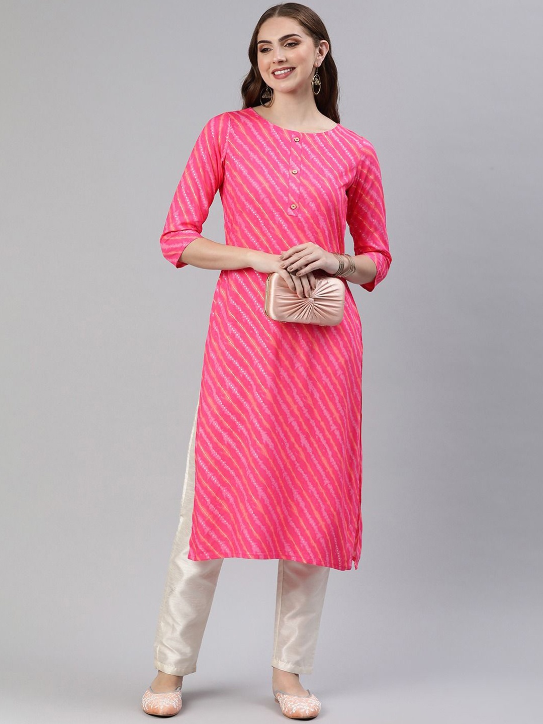 

DIVASTRI Leheriya Printed Round Neck Straight Kurta, Pink