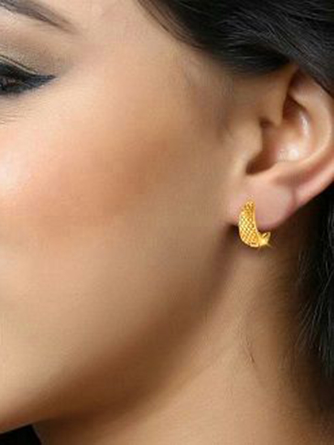 

DIVASTRI Gold-Plated Circular Shaped Studs