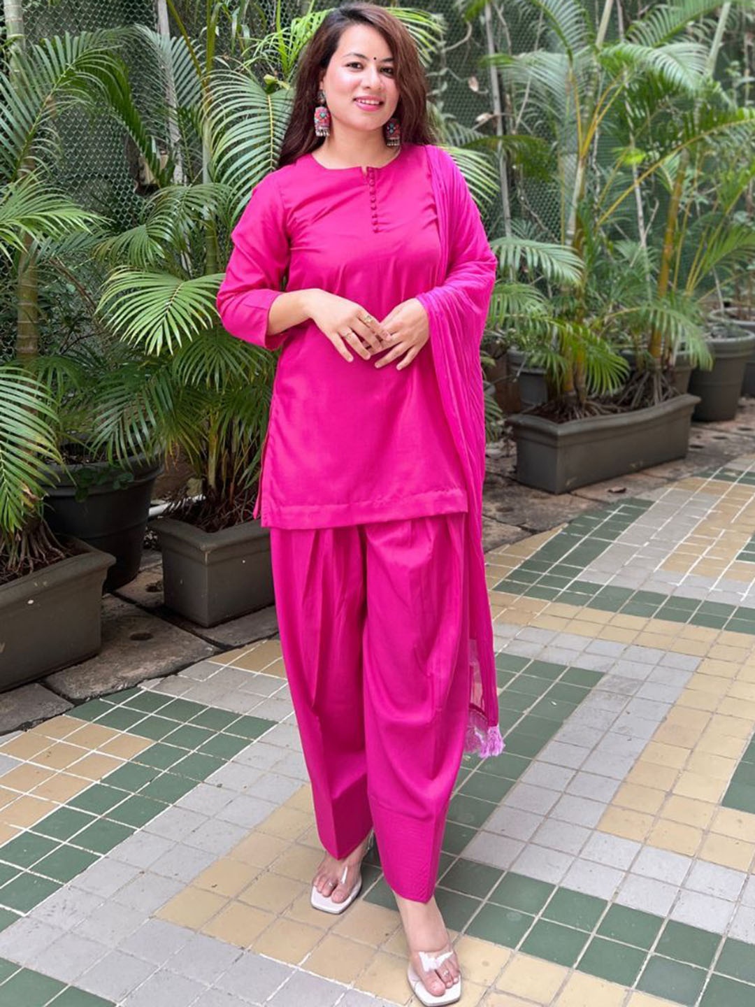 

Rangreza Mocha Farsi Pure Cotton Kurti With Salwar & Dupatta Set, Pink