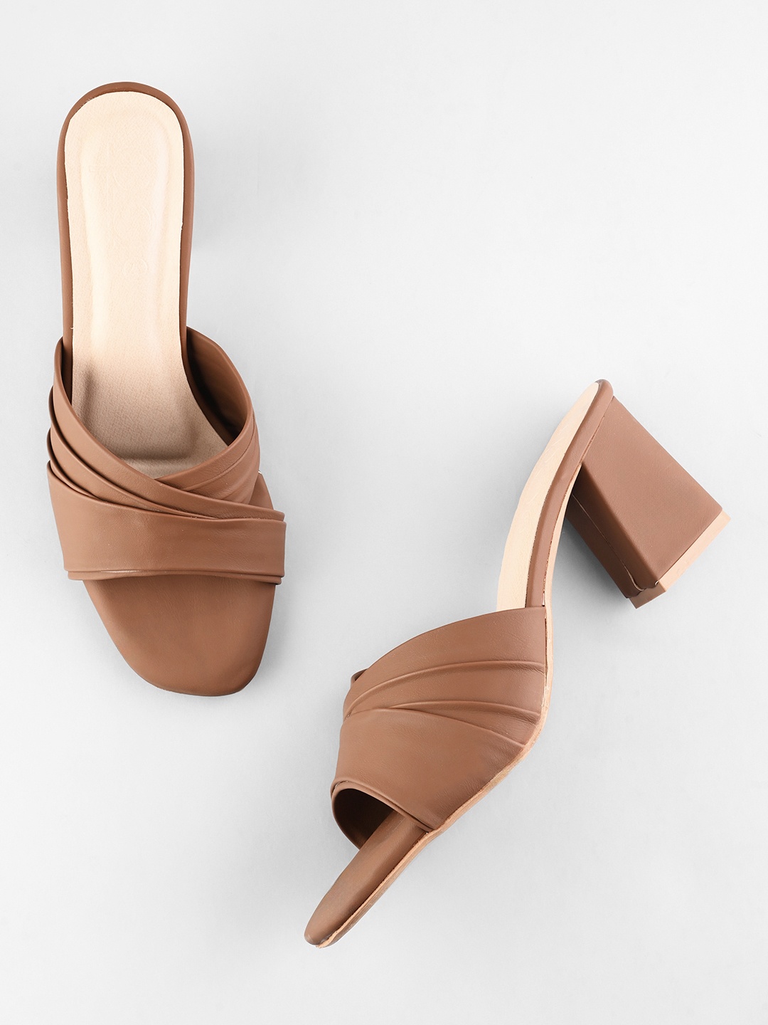 

Elevato Basics Party Block Sandals, Brown