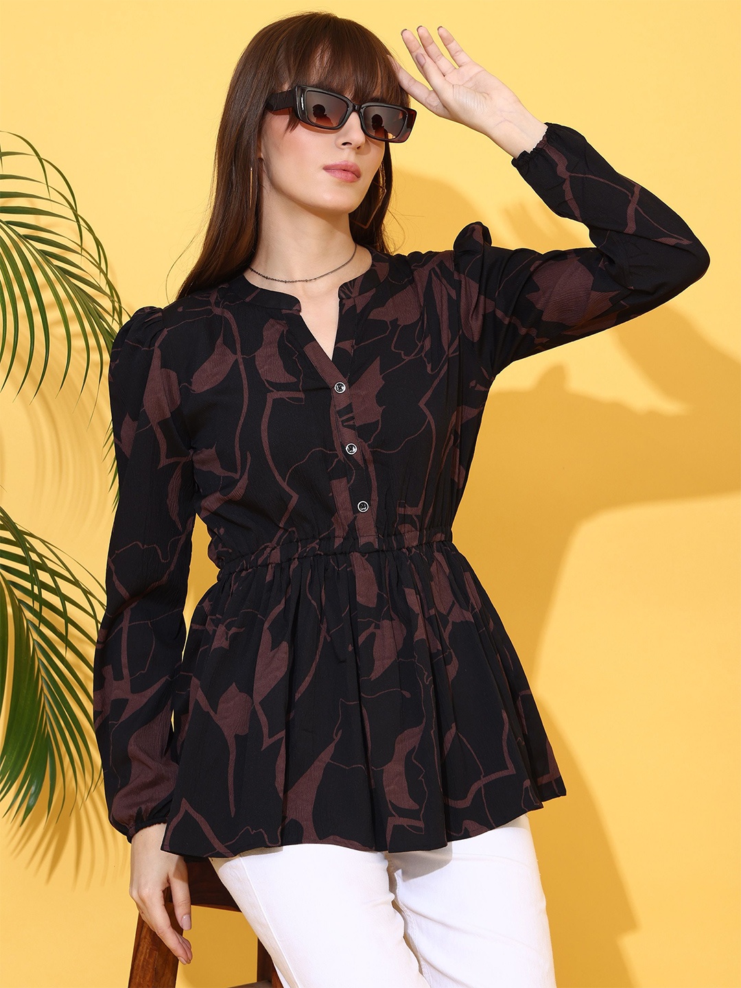 

De La Moda Floral Print Mandarin Collar Crepe Top, Black