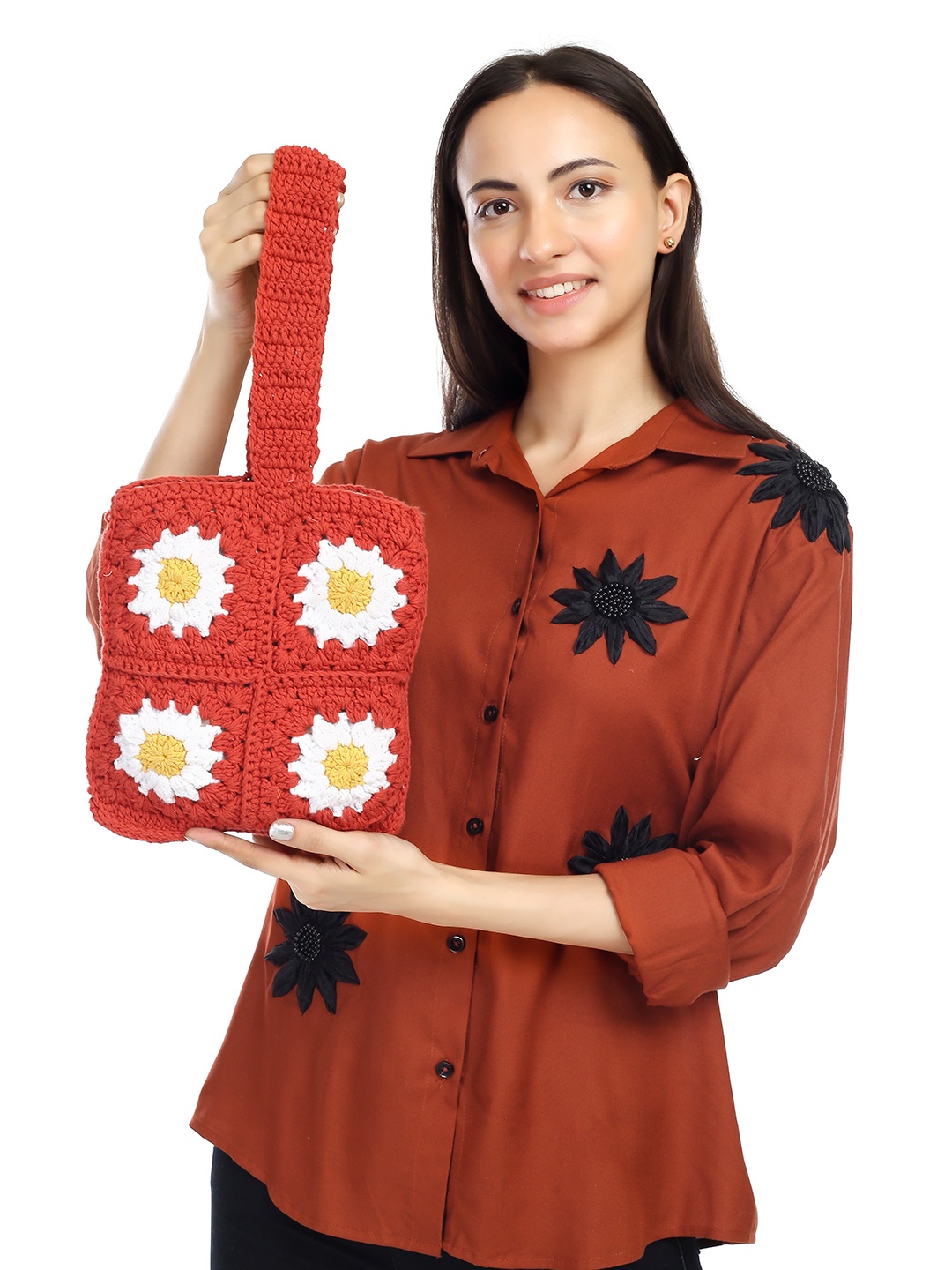 

ITIHASIKALA Floral Structured Handheld Bag, Red