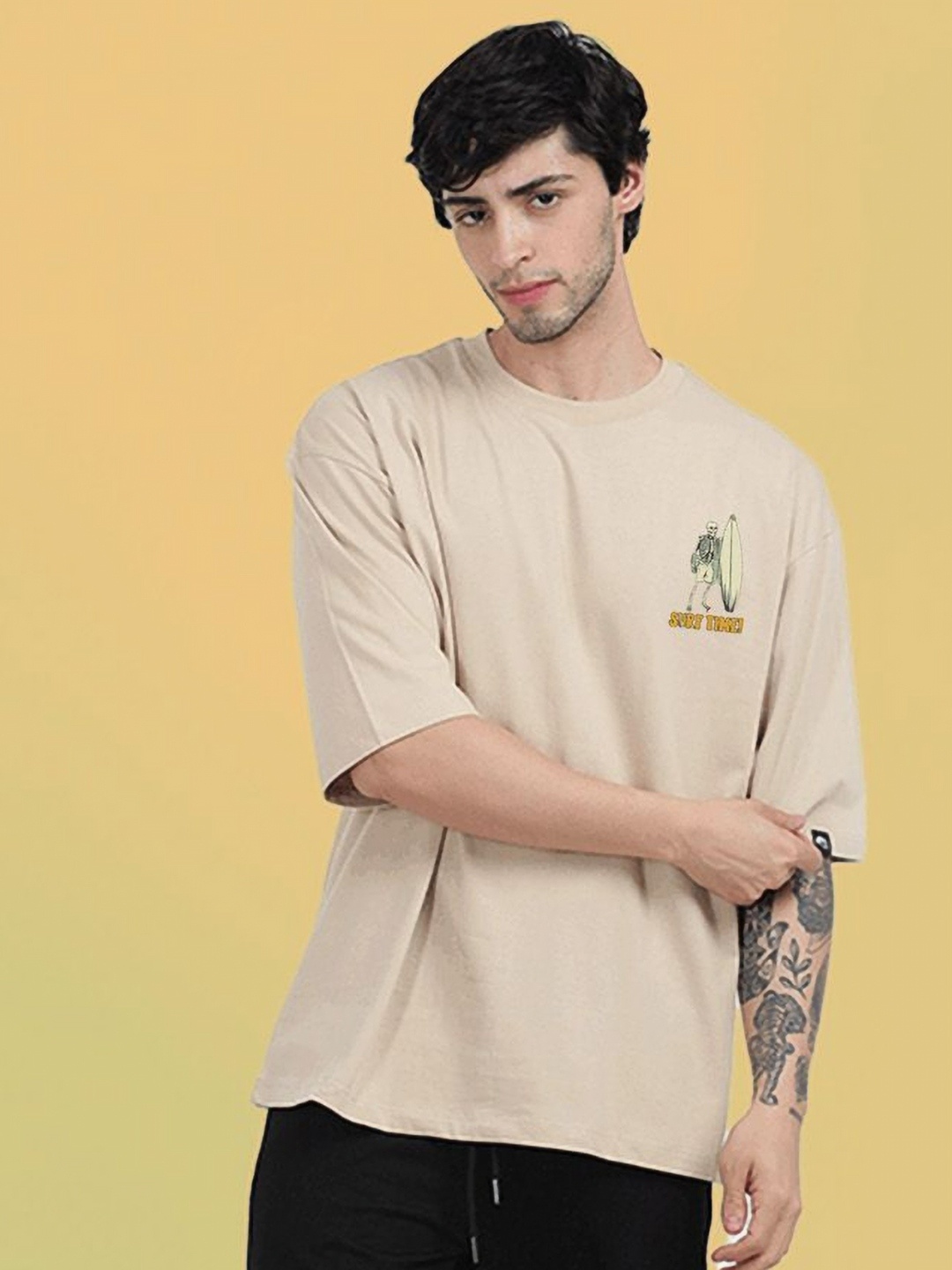 

BDSQUARE Men Printed T-shirt, Beige