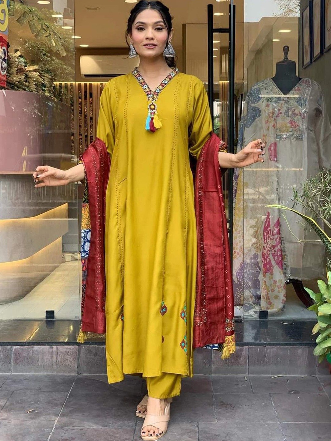 

BAESD Ethnic Motifs Embroidered Thread Work Chanderi Silk Kurta With Trousers & Dupatta, Yellow