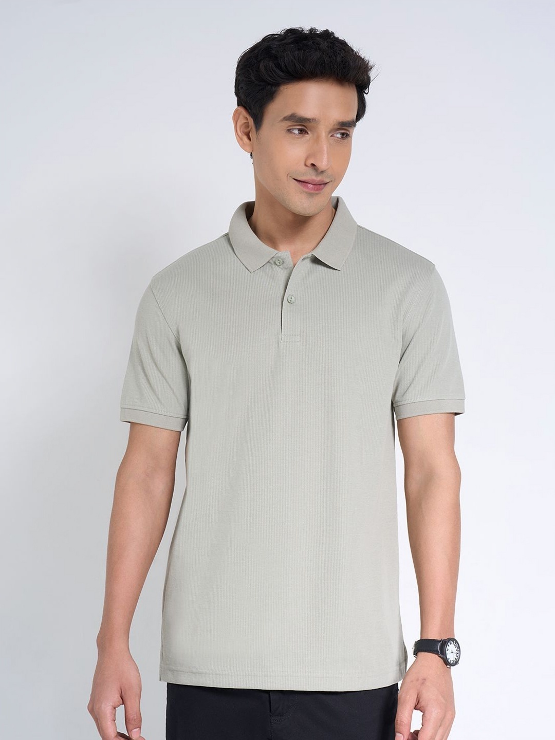 

Peregrine by Pantaloons Men Polo Collar Pockets Slim Fit T-shirt, Green