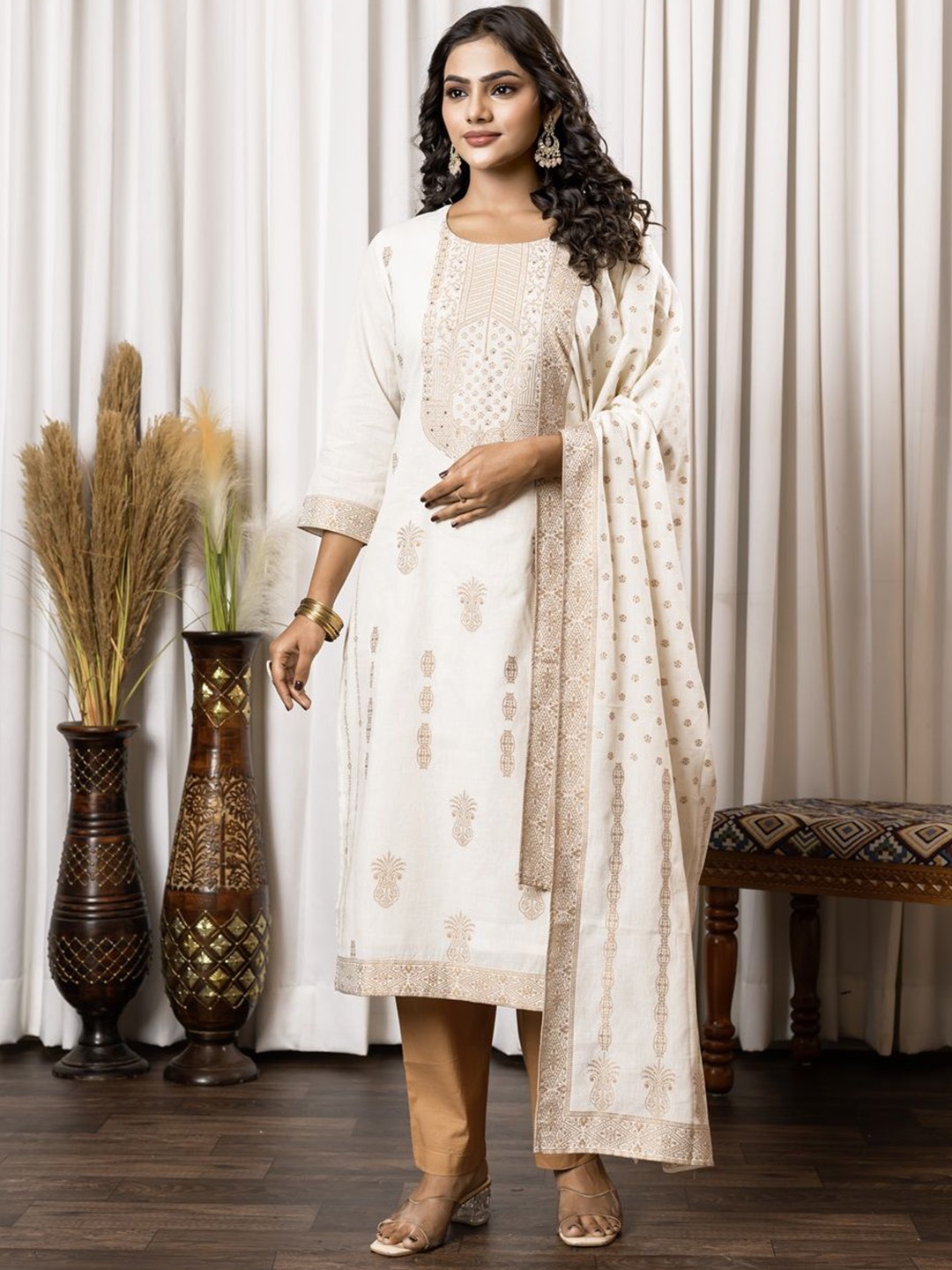 

DRESOUL Floral Jacquard Pure Cotton Straight Kurta With Trousers And Dupatta, White