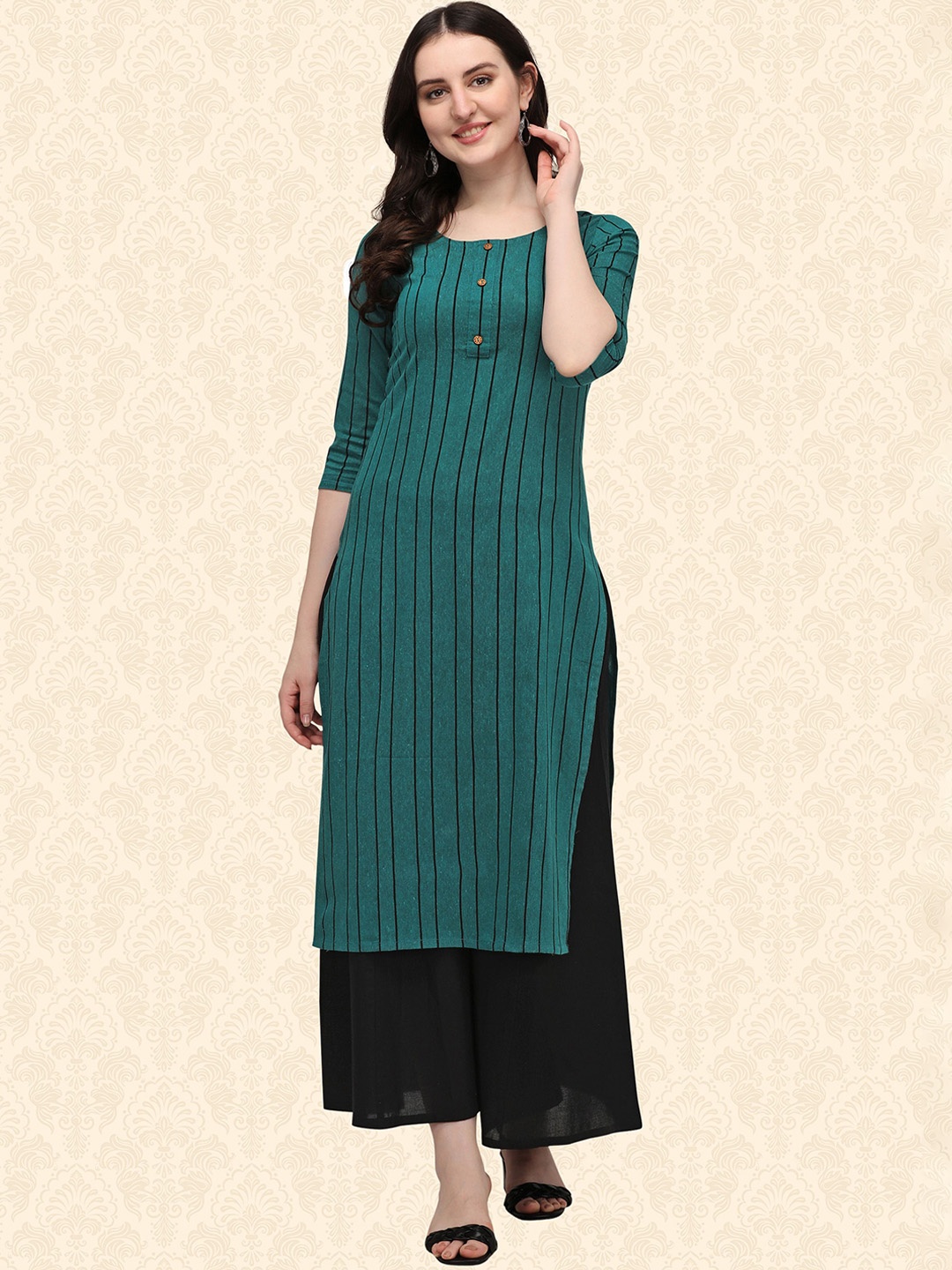 

DIVASTRI Striped Round Neck Three-Quarter Sleeves Straight Kurta, Green