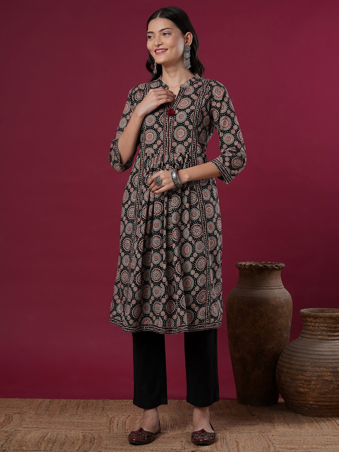 

FASHOR Floral Printed Mandarin Collar Pure Cotton A-Line Kurta, Black