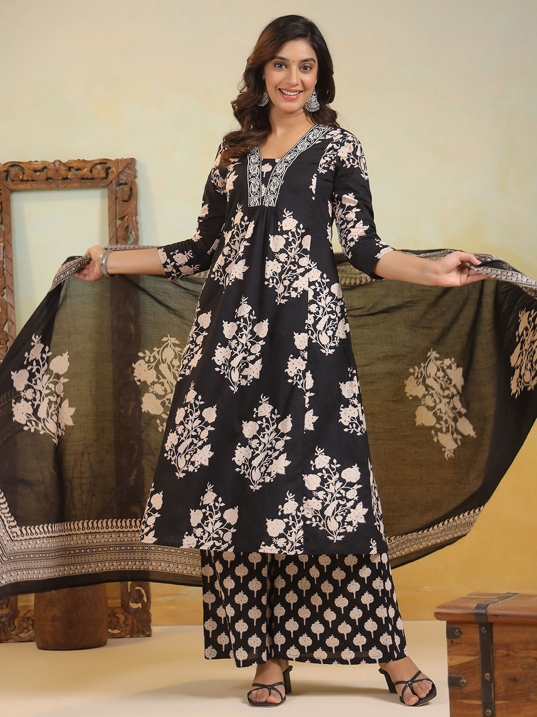 

all about you Floral Printed V-Neck Pure Cotton A-Line Kurta With Trousers & Dupatta, Black