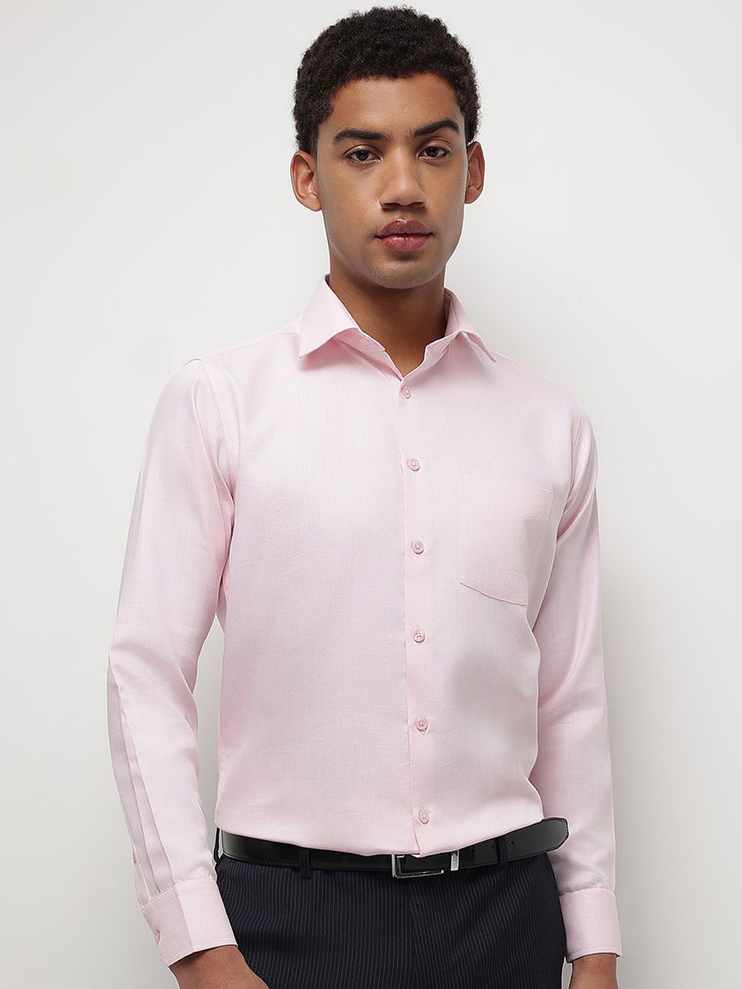 

Richlook Men Comfort Opaque Casual Shirt, Pink