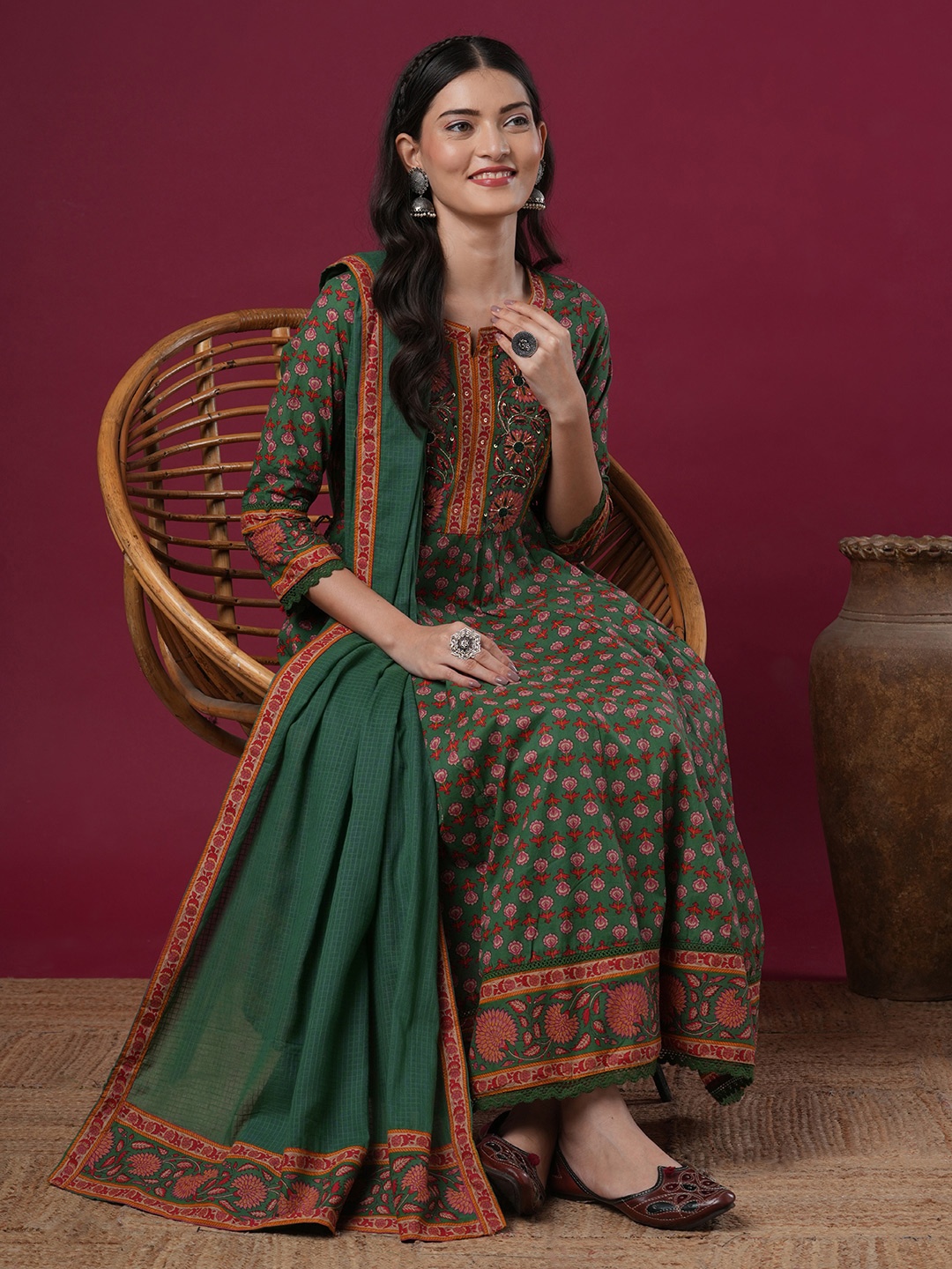 

FASHOR Floral Printed A-Line Pure Cotton Kurta With Pant And Dupatta, Green