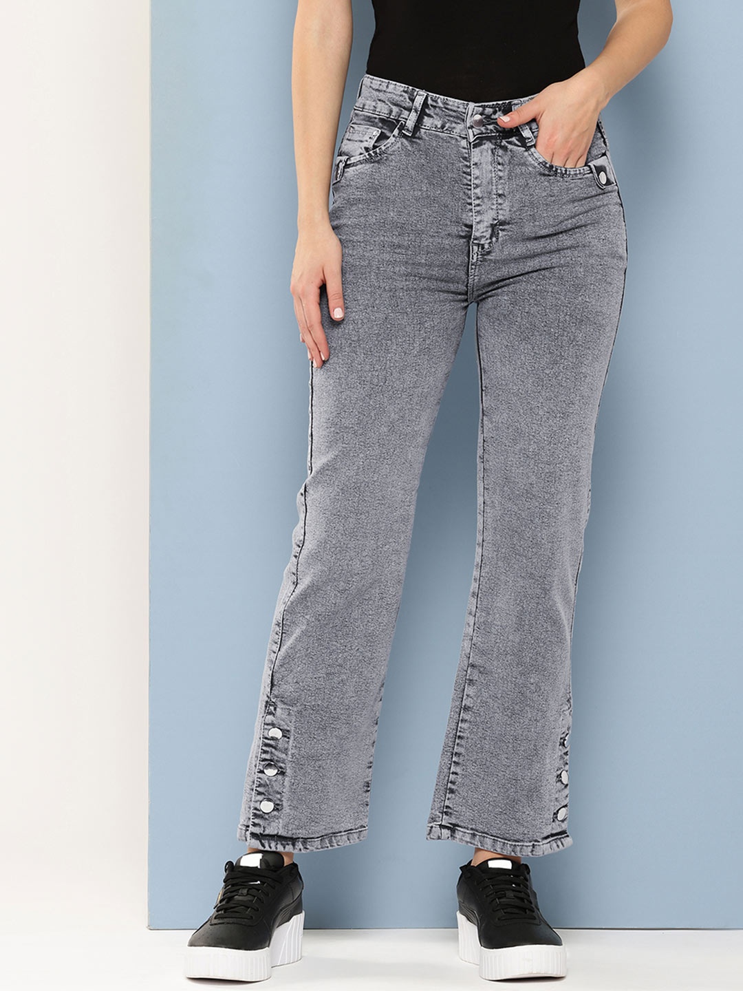 

CORSICA Women Mildly Distressed Heavy Fade Jeans, Grey