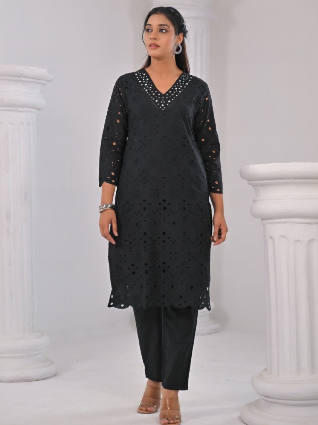 

AUTUMN LANE Embroidered V-Neck Straight Mirror Work Pure Cotton Kurta With Trousers, Black