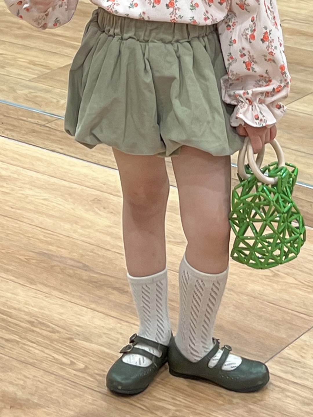 

LULU & SKY Girls Floral Printed High-Rise Shorts, Green