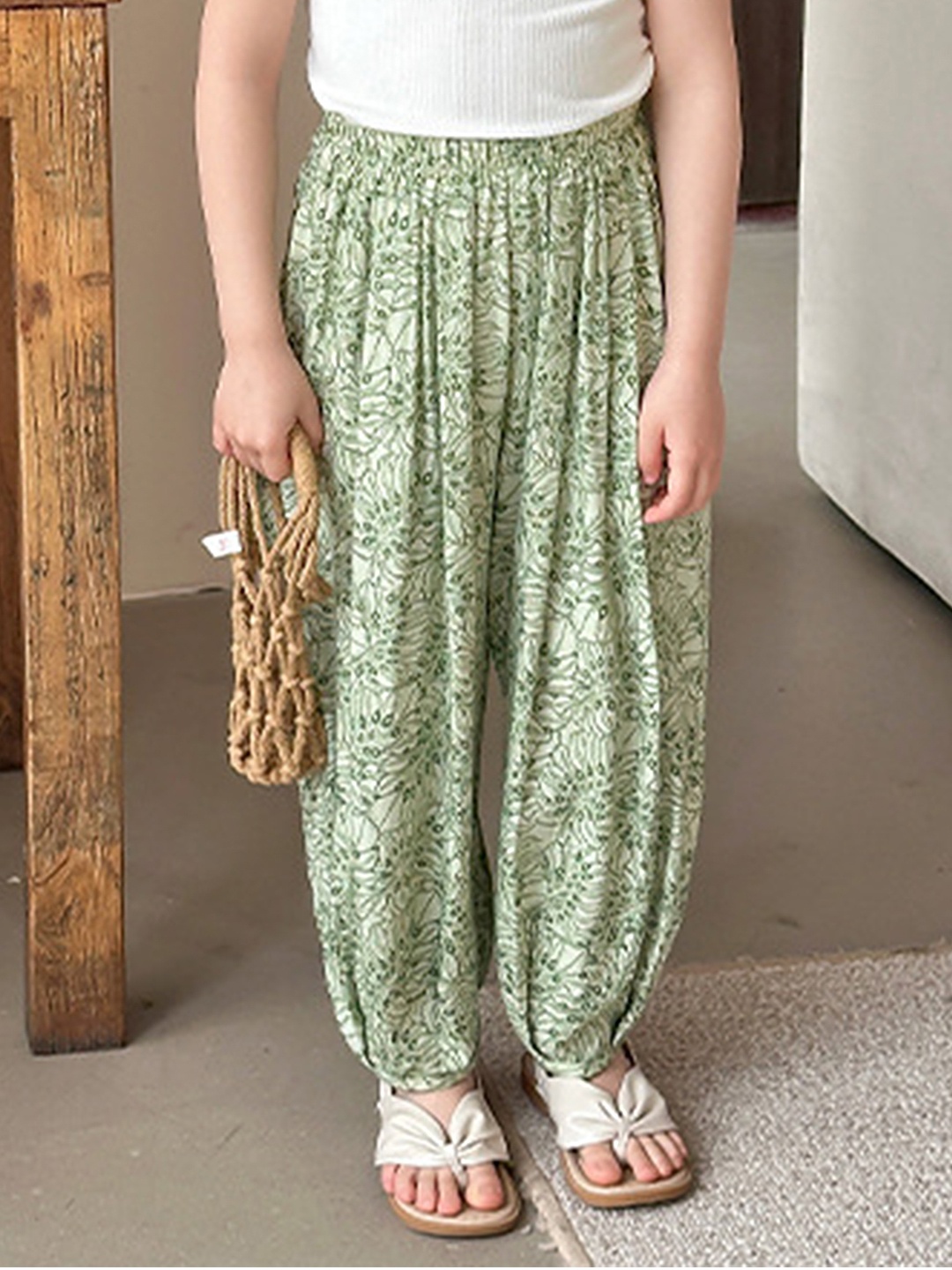 

LULU & SKY Girls Floral Printed Loose Fit High-Rise Jodhpuris Trousers, Green