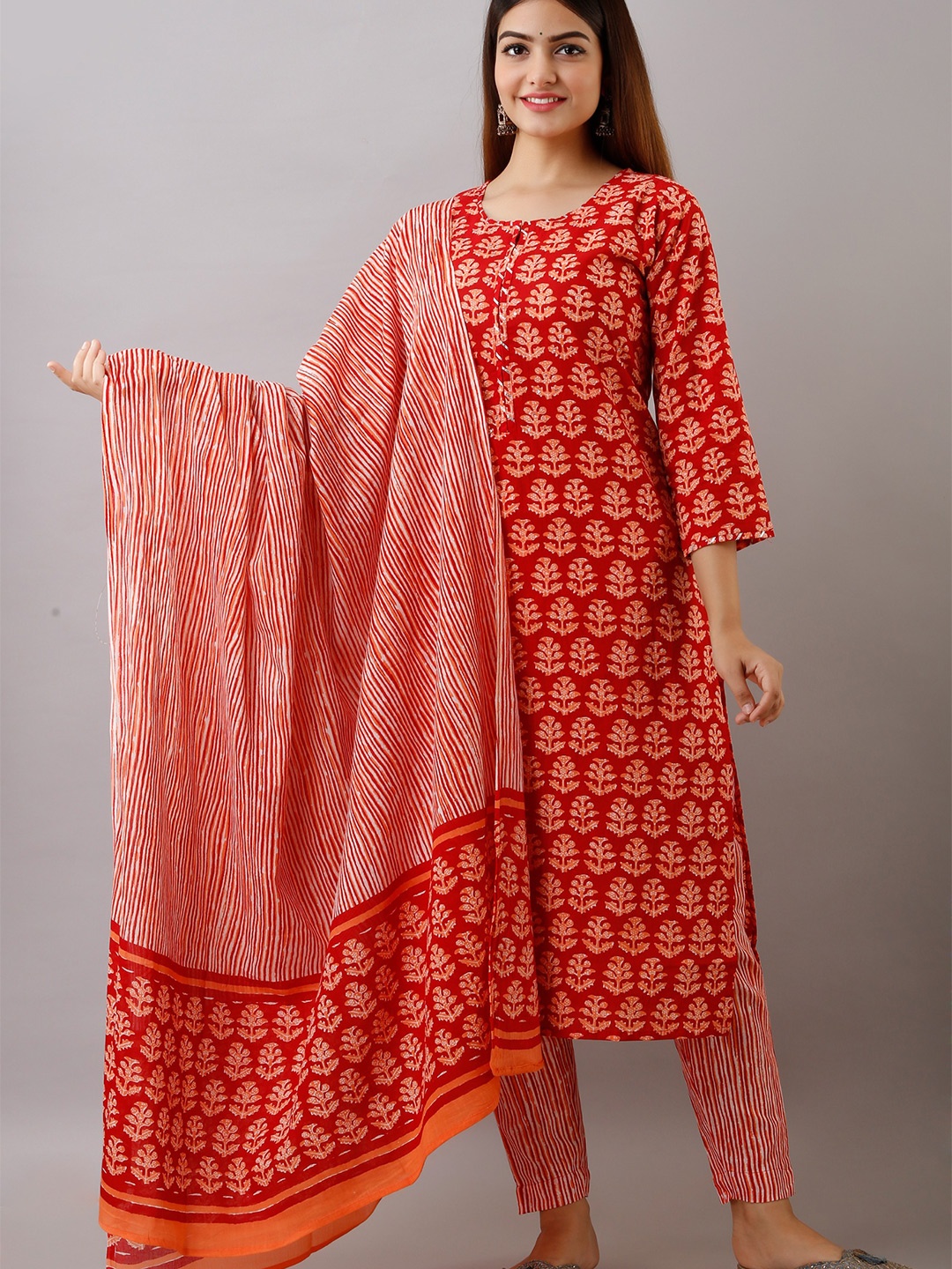 

Prathmikta Floral Printed Notch Neck Pure Cotton Straight Kurta With Trousers, Red