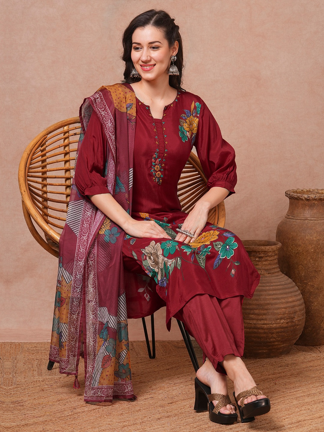 

FASHOR Floral Printed Sequnnied Notch Neck Straight Kurta With Pant & Dupatta, Maroon