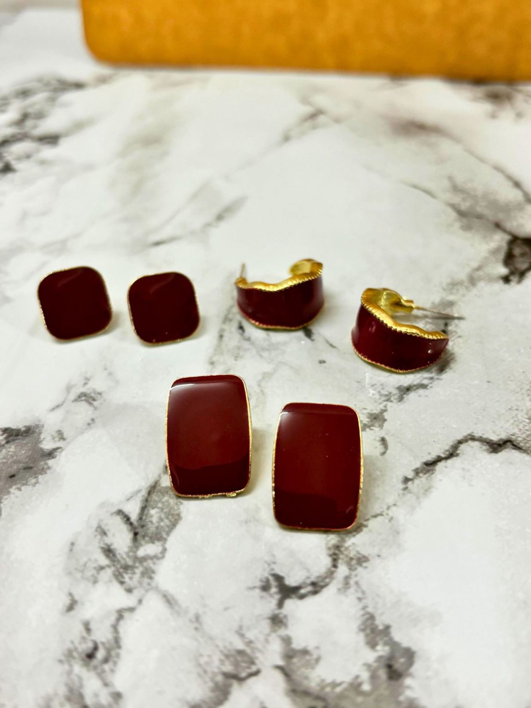 

DressBerry Set Of 3 Gold-Plated Stainless Steel Contemporary Hoop Earrings