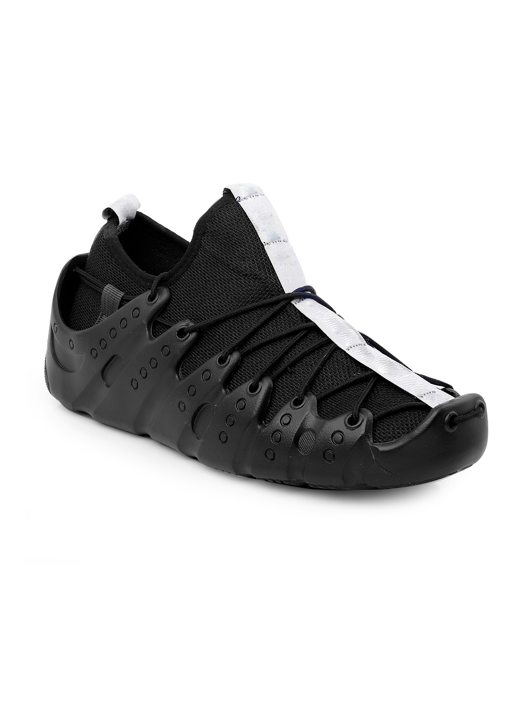 

riffway Men Woven Design Sneakers, Black