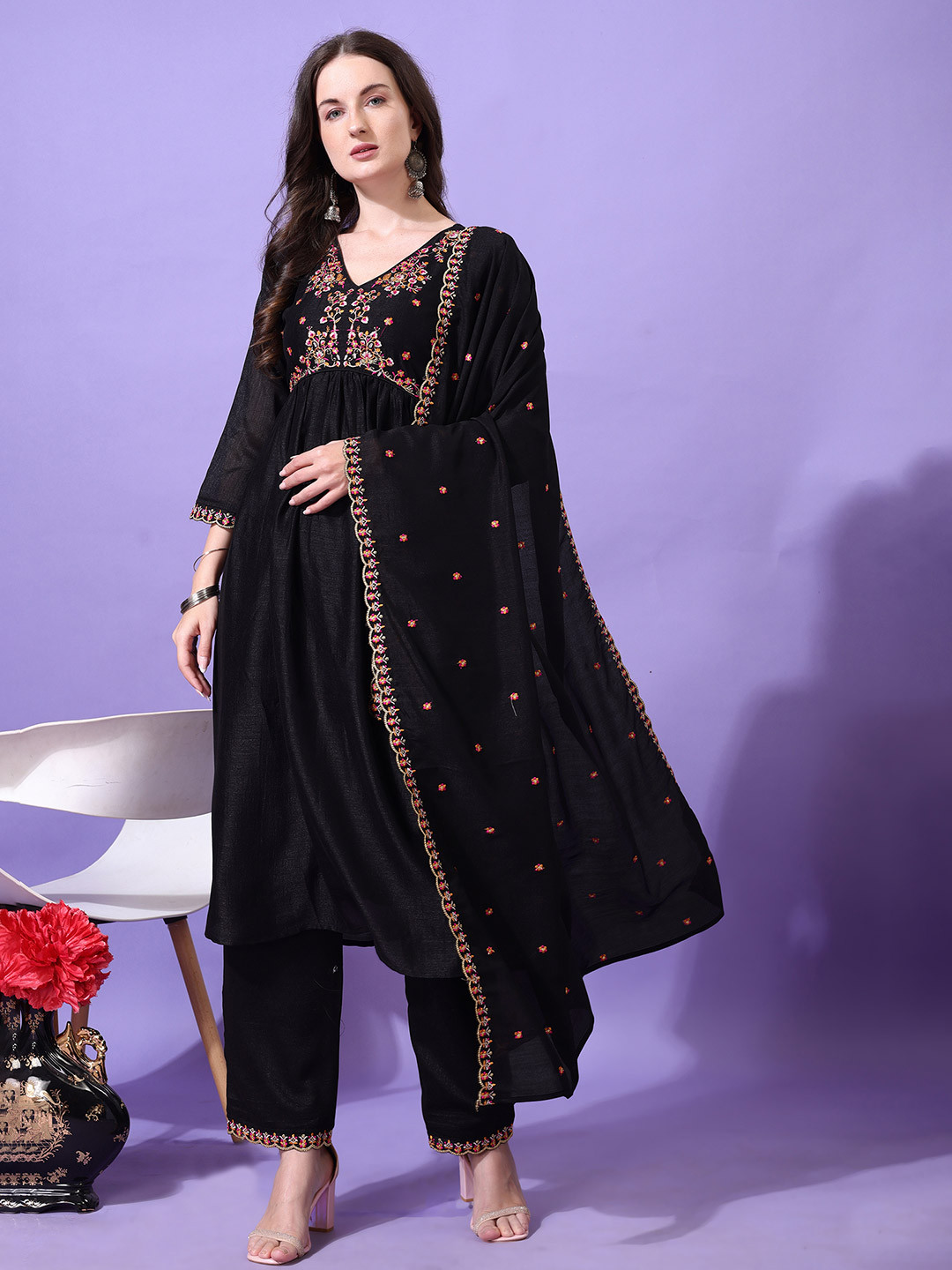 

KALINI Women Ethnic Motifs Embroidered Regular Thread Work Kurta with Palazzos & With Dupatta, Black