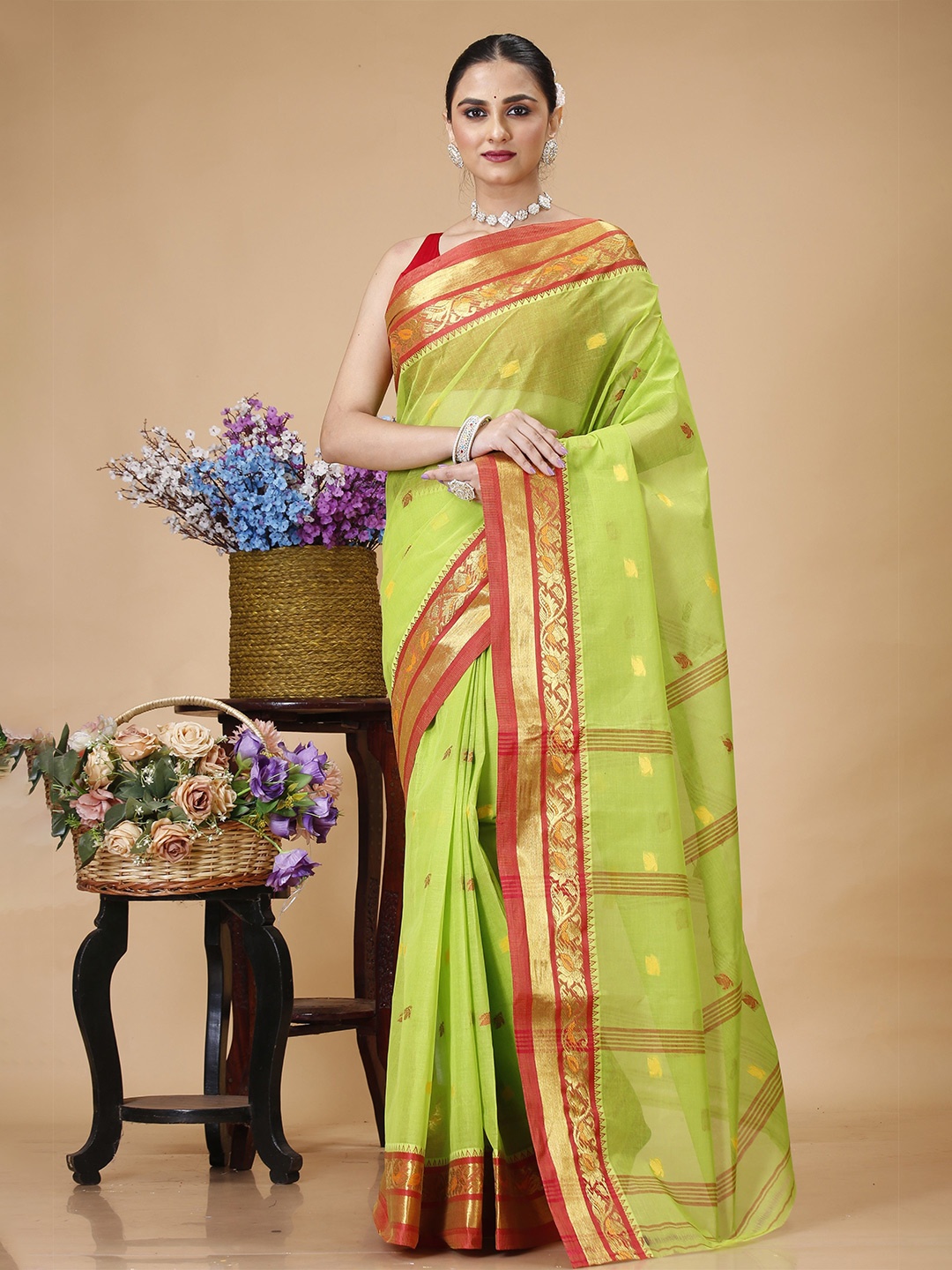 

SLAGHA Woven Design Zari Pure Cotton Taant Saree, Lime green