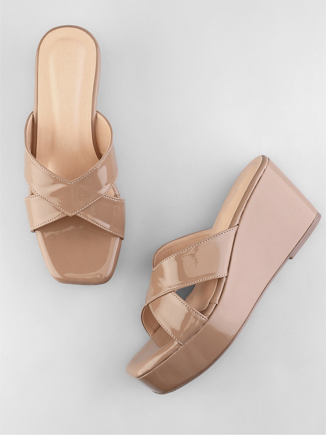 

Elevato Basics Party Wedge Sandals, Taupe