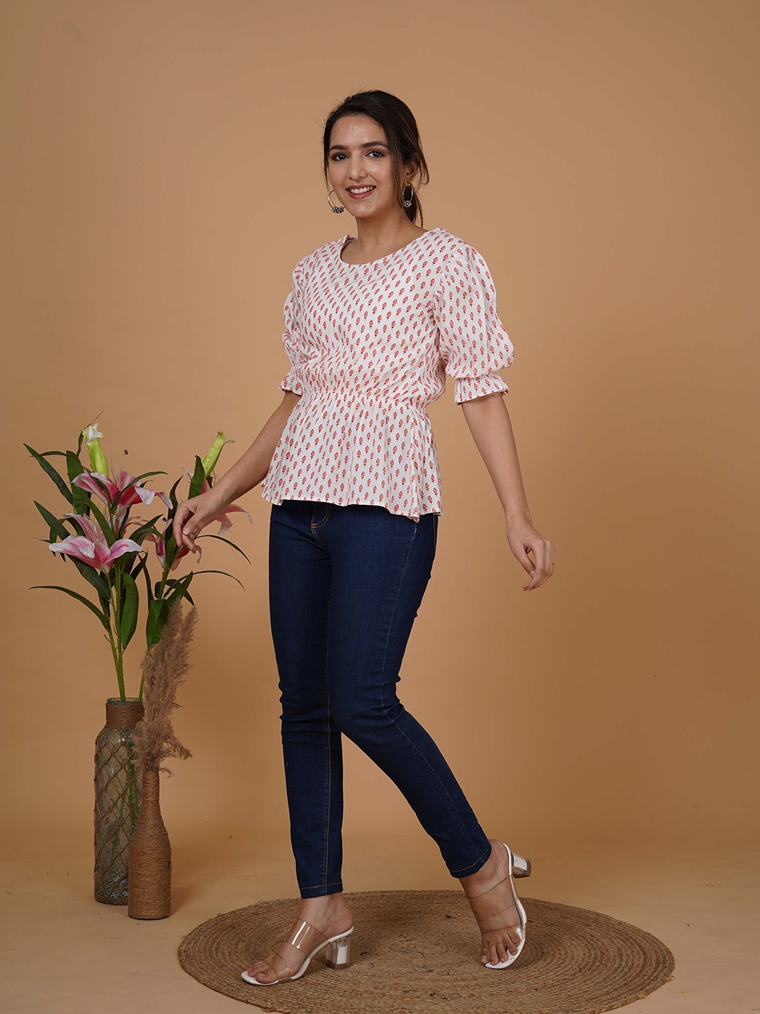 

Metronaut Floral Embroidered Top, Red