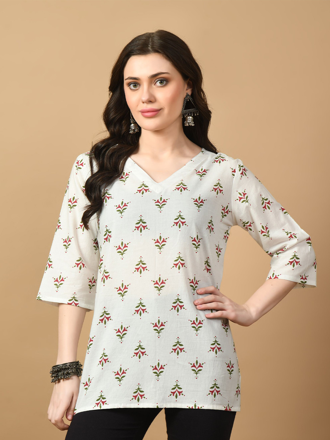 

ANNSH APPAREL Print Top, White