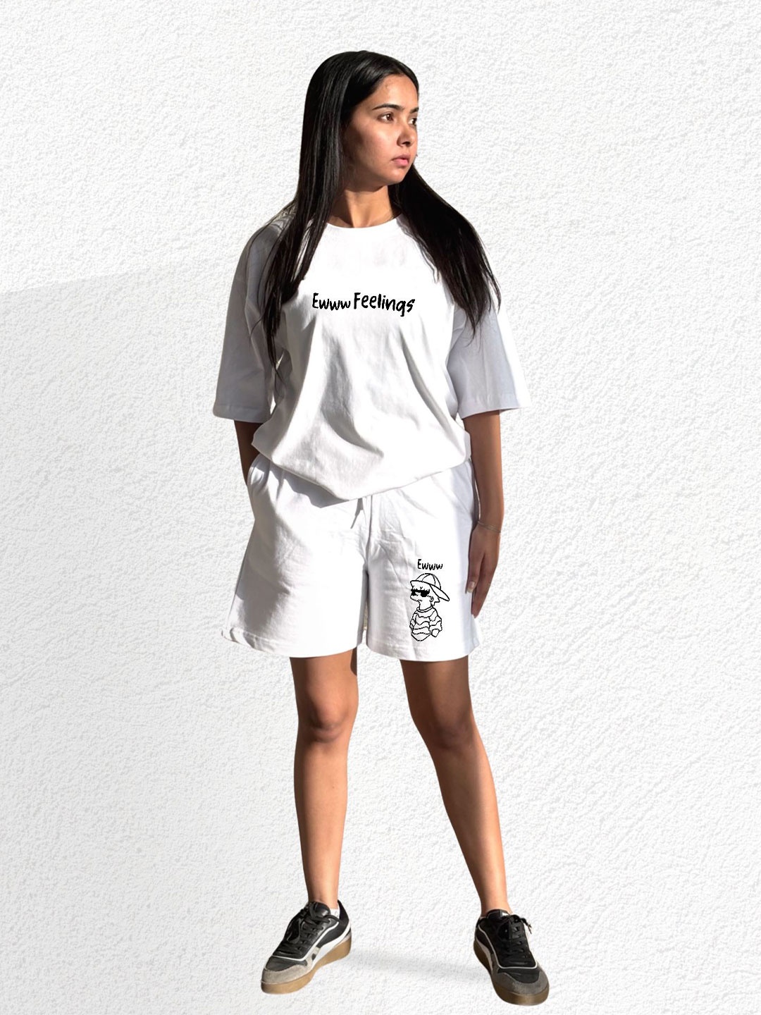 

TheBTclub Unisex Oversized Printed T-Shirt With Shorts Co-Ords, White