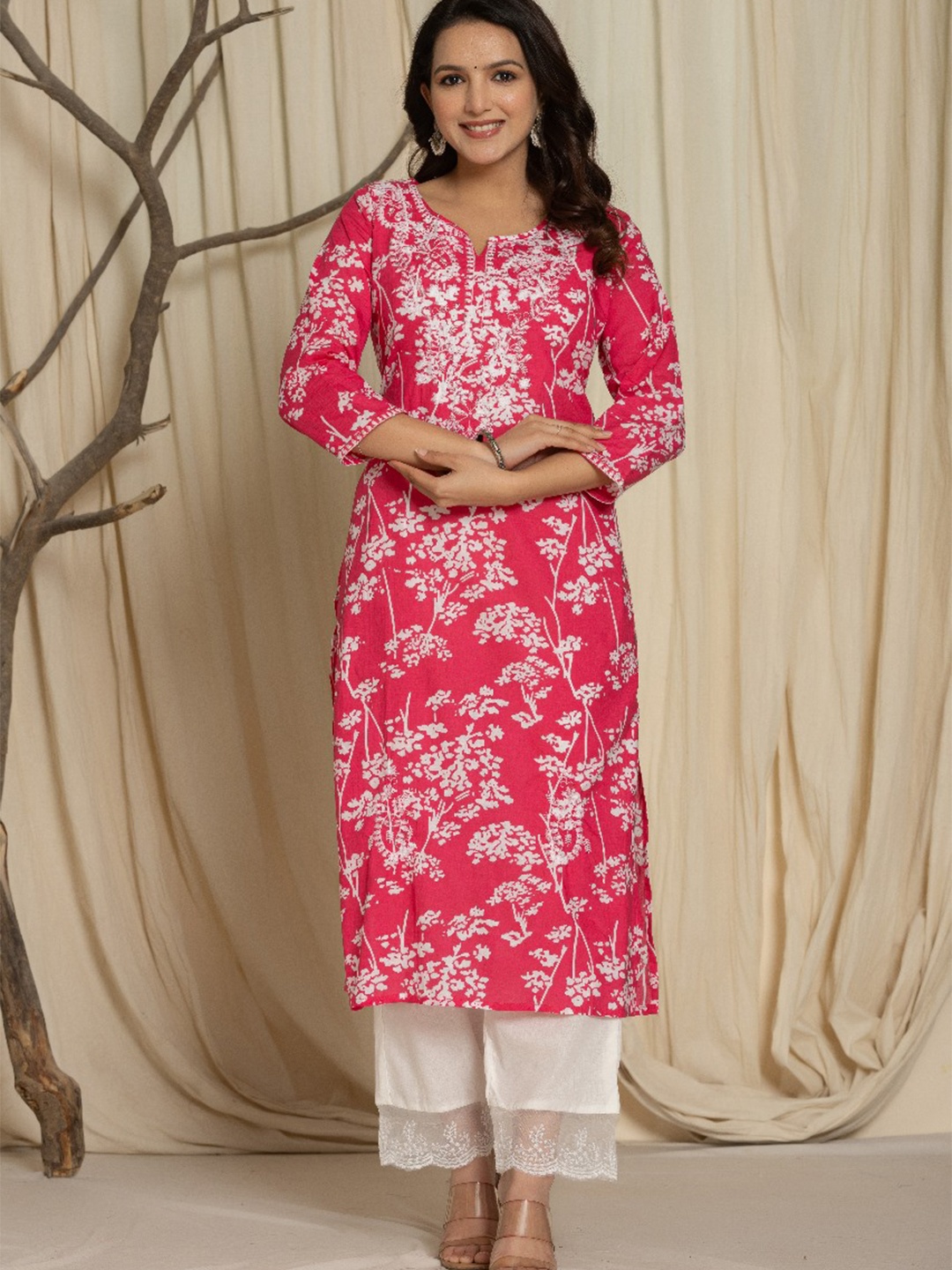 

Samhitas Floral Embroidered Notch Neck Cotton Straight Kurta With Trousers, Pink