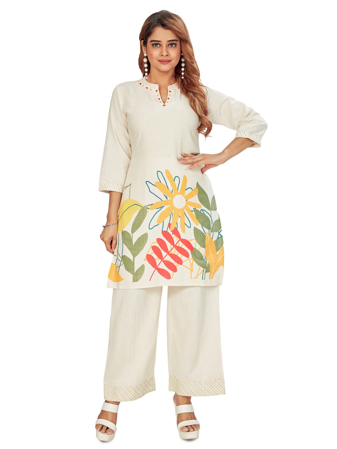 

Amchoor Printed Mandarin Collar Pure Cotton Tunic With Trousers, Off white
